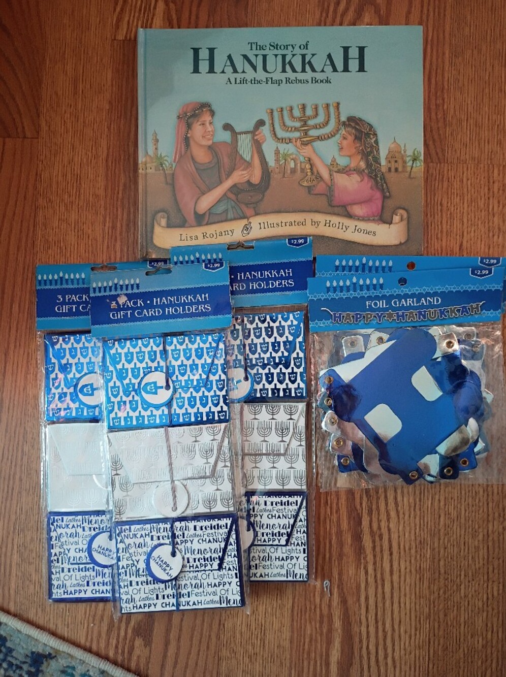 Hanukkah Bundle Of 6, 3 Packs Gift Card Holders, Hardcover Book,2 Packs Garland